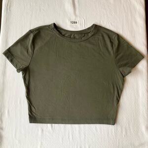 Wild Fable Women’s Short Sleeve Screw Neck Crop Top size M, Olive Green